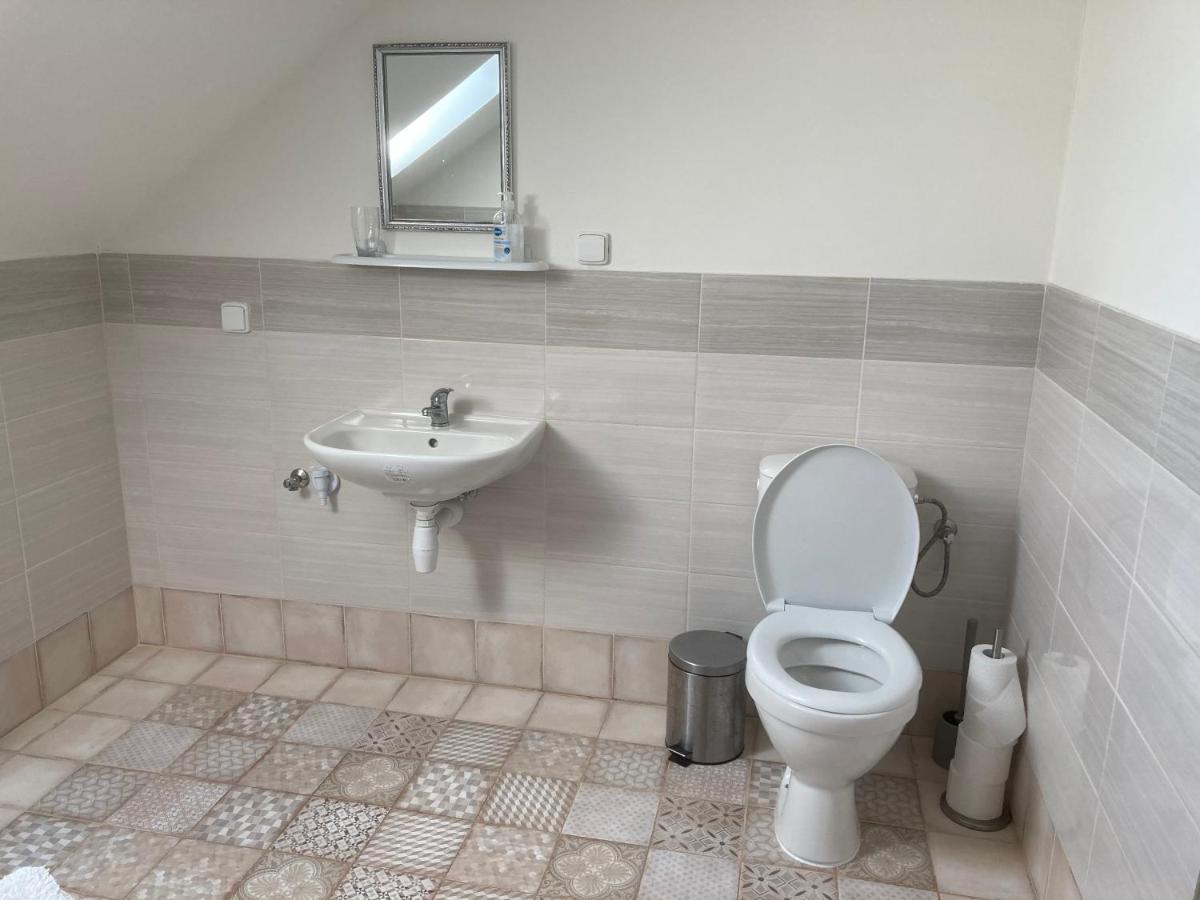 Apartman Restaurace Praha Apartment Jetrichovice  Bagian luar foto